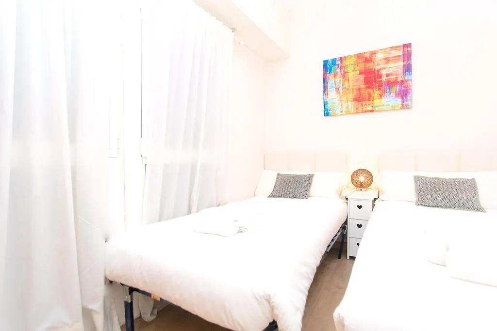 Apartment Bright Sagrada Familia Barcelona
